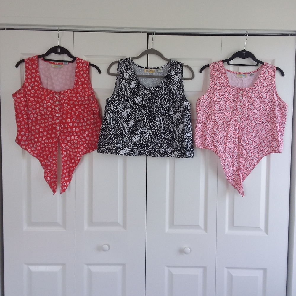 80s vintage lot of 3 red and black Victoria Harbor crop tops